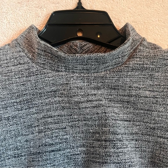 Banana Republic Gray Mock Neck Sleeveless Knit Top Size M Academia Librarian - Picture 2 of 7